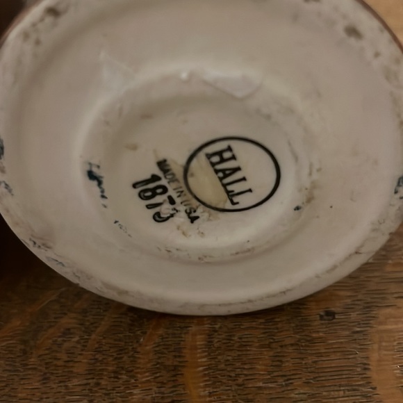 Vintage Hall Mugs Chocolate Brown Irish Coffee. Set of 2 - Picture 7 of 10